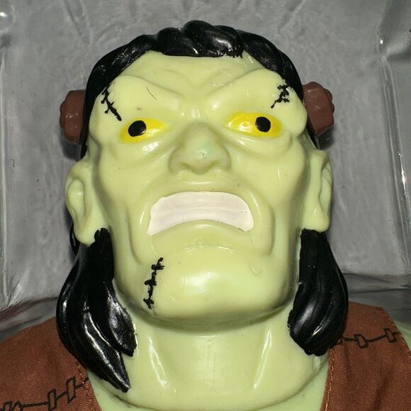 MANLEY TOY QUEST STRETCH SCREAMERS ELECTRONIC FRANKENSTEIN WITH BOX - Picture 16 of 16